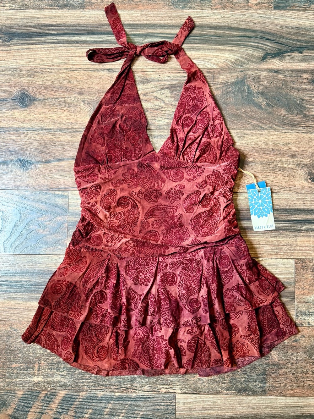 Dakota Blue Burgundy Paisley Halter Ruffle Skirted Romper size large